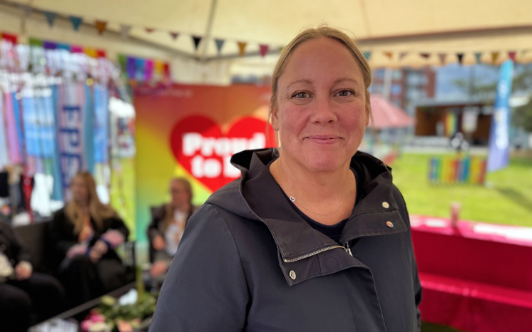 Camilla Friberg (S), regionråd, på Pride 2025