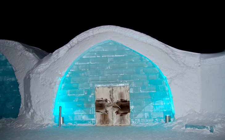 Icehotel Jukkasjärvi night