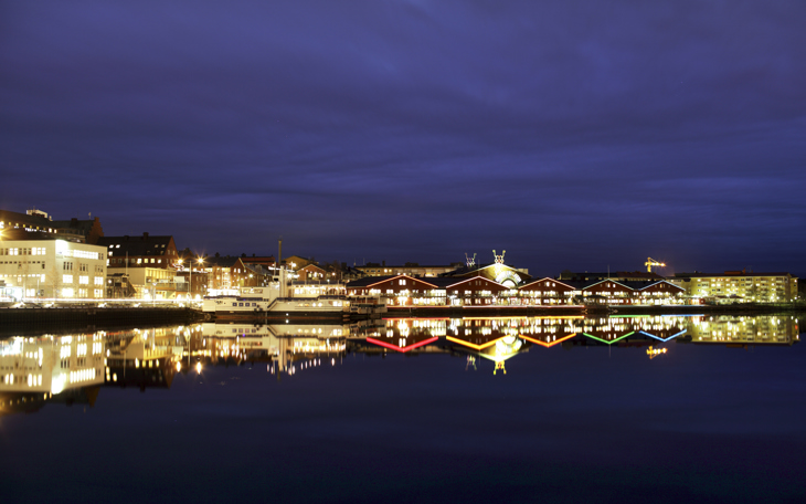 Norra hamn Luleå kväll / Fredrik Ludvigsson