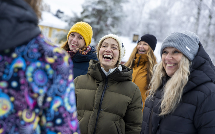 Konferensdeltagare på guidad matvandring